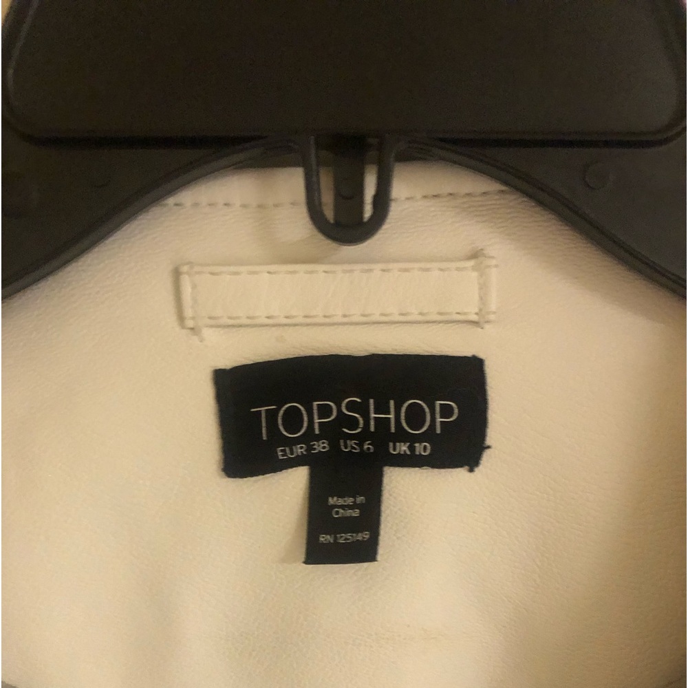 Top Shop - EUC - White leather - Moto Style